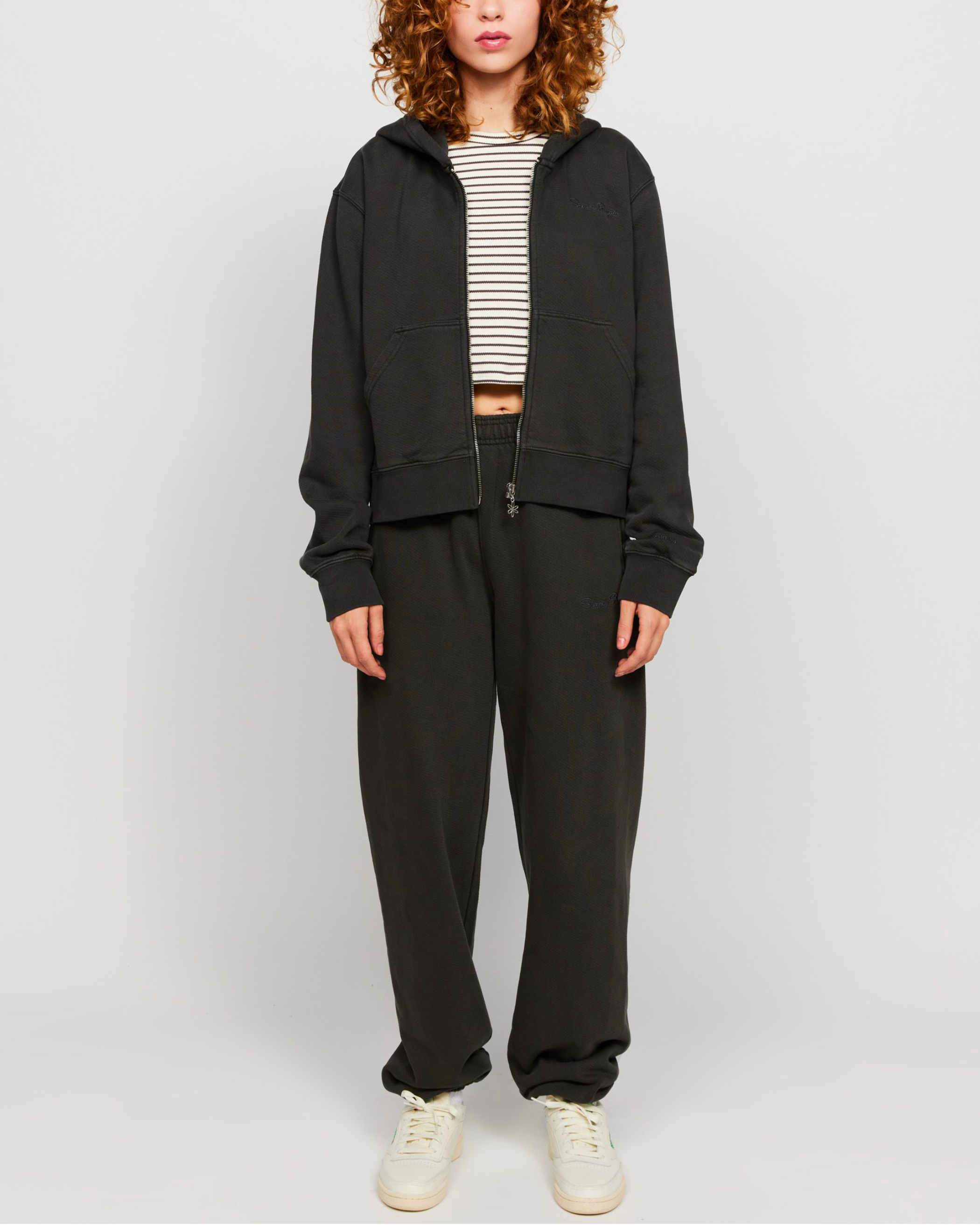 Pantalon de survêtement noir délavé à la pierre