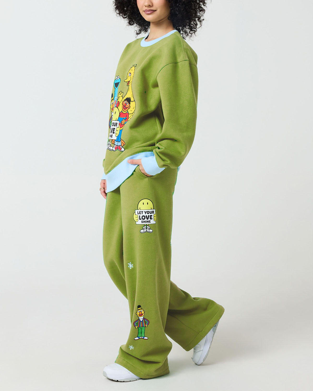 Sesame Street Let Your Love Shine Sweatpants, Green