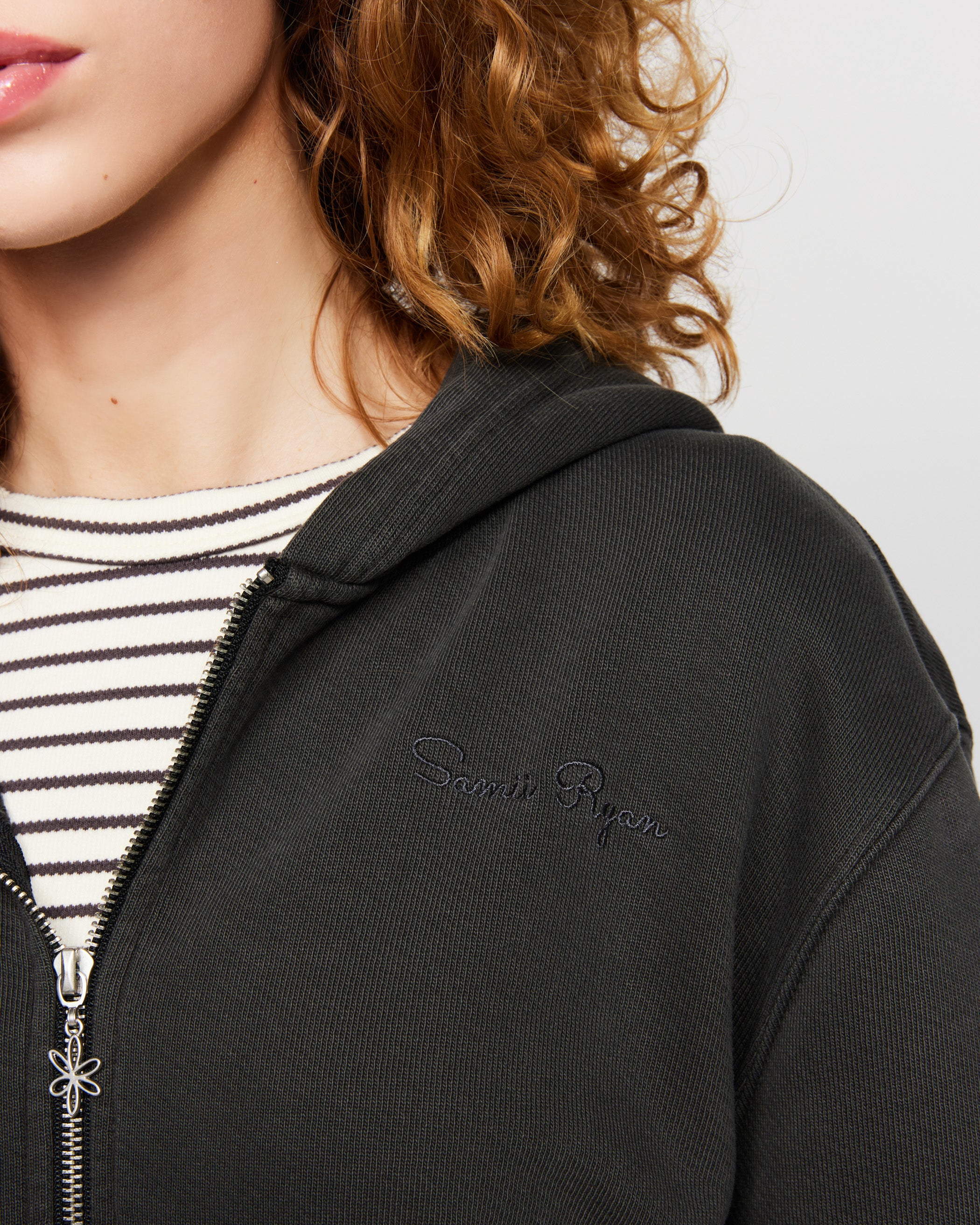 CR Selly THUMBS CUT HOODIE BLACK サイズ M CR Selly THUMBS CUT HOODIE BLACK サイズ M CR SELLY THUMBS CUT