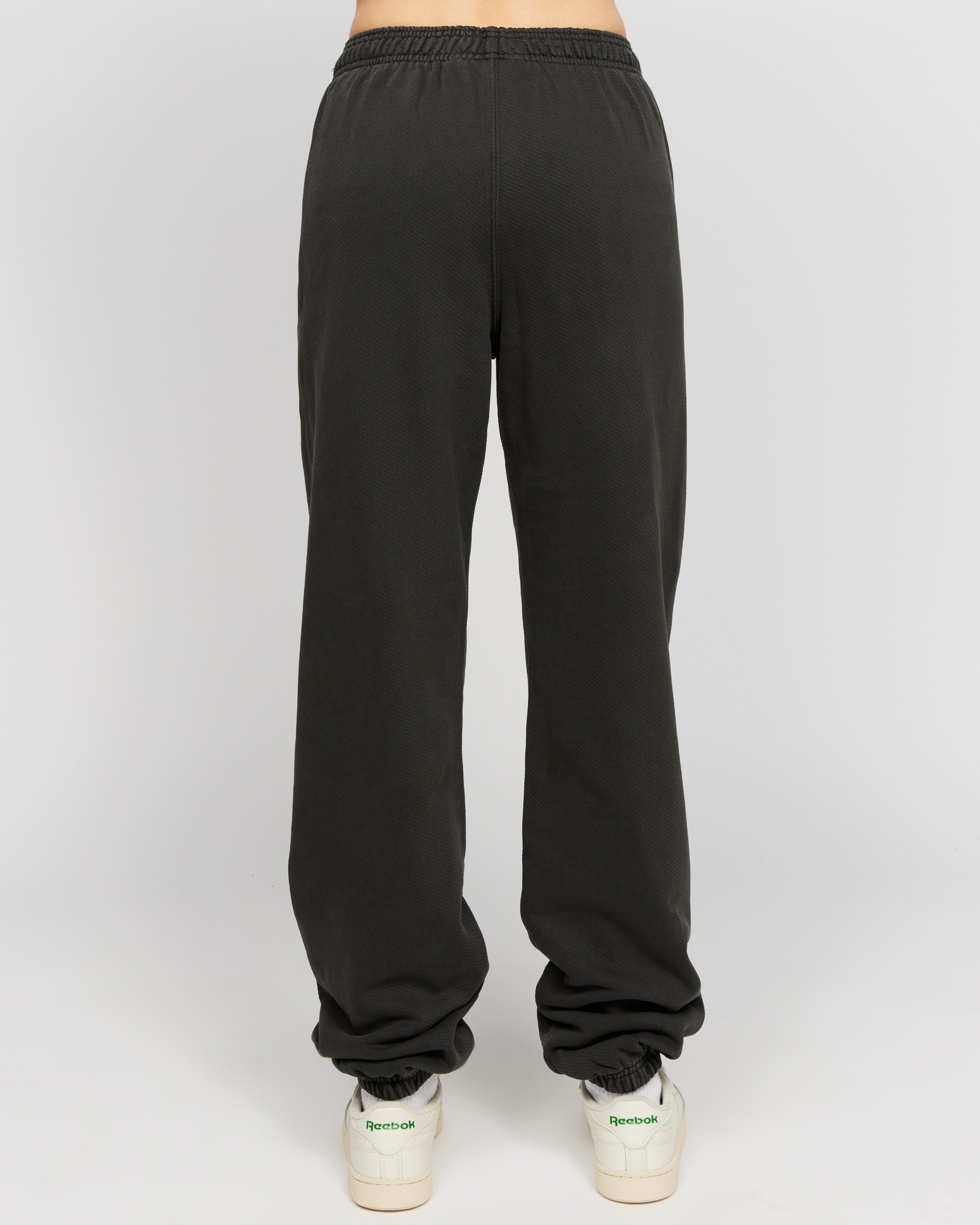 Black Stone Wash Sweatpants – Samii Ryan