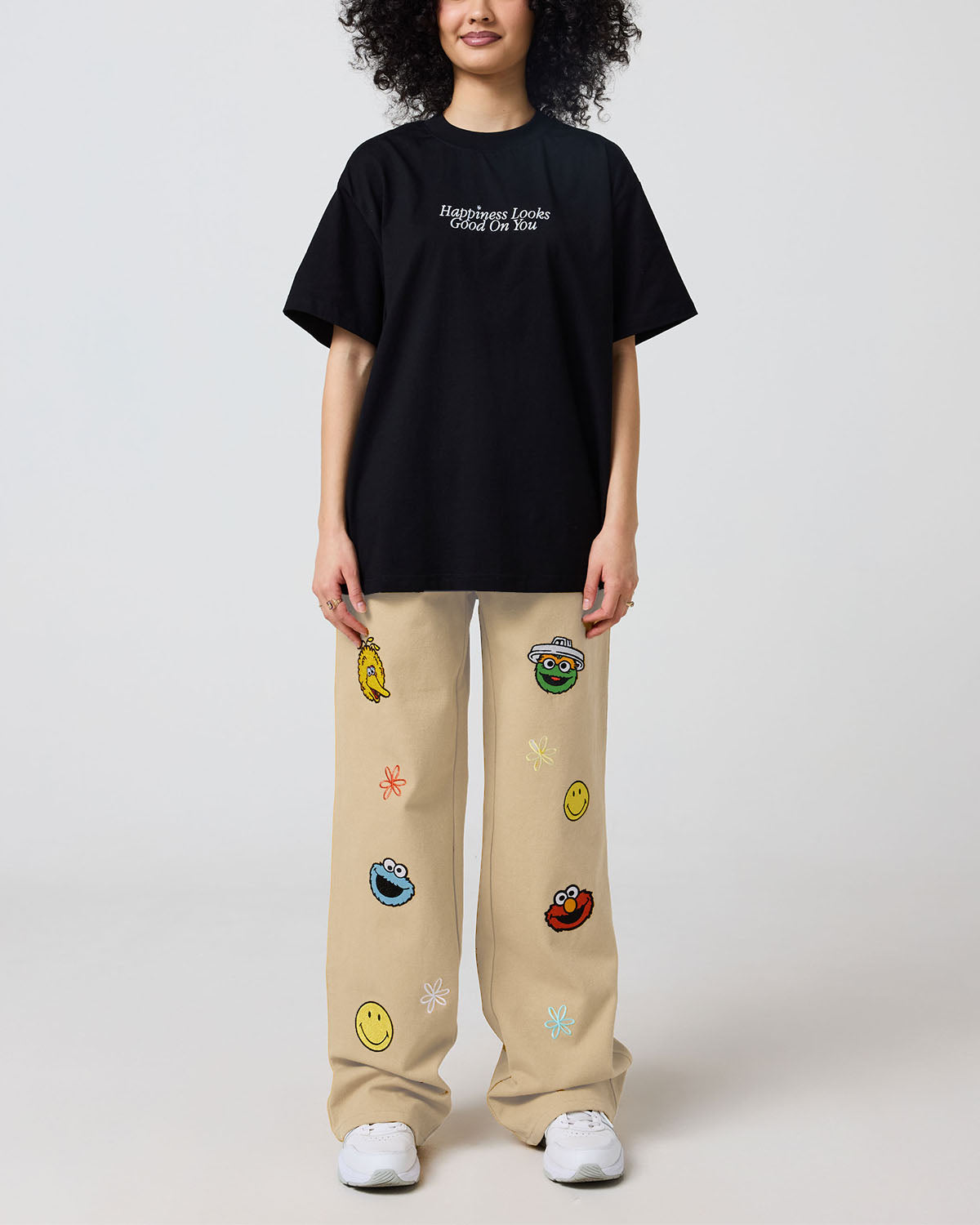 Sesame Street The Happiness Team Oversized Tee