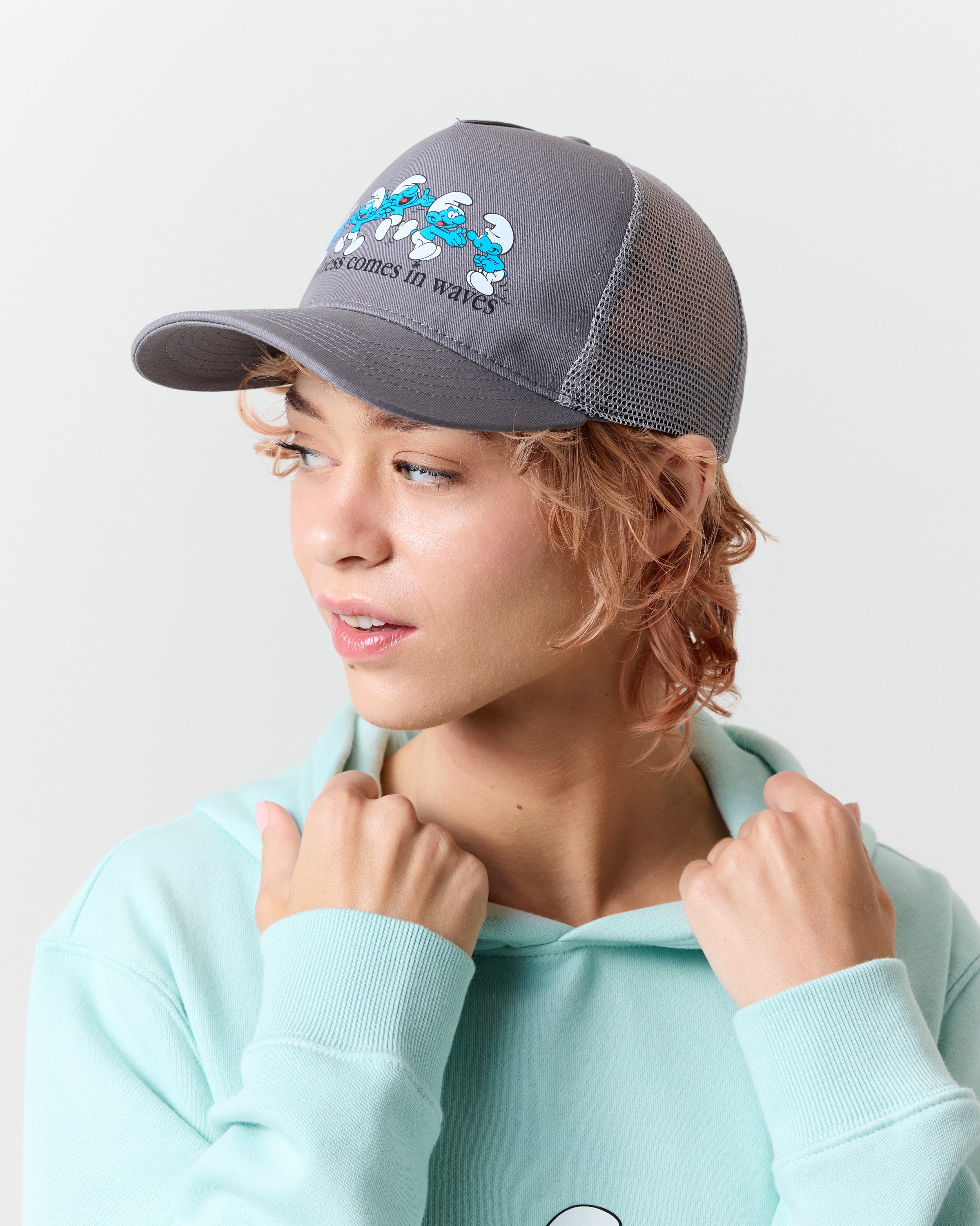 The Smurfs Wave Trucker Hat, Grey