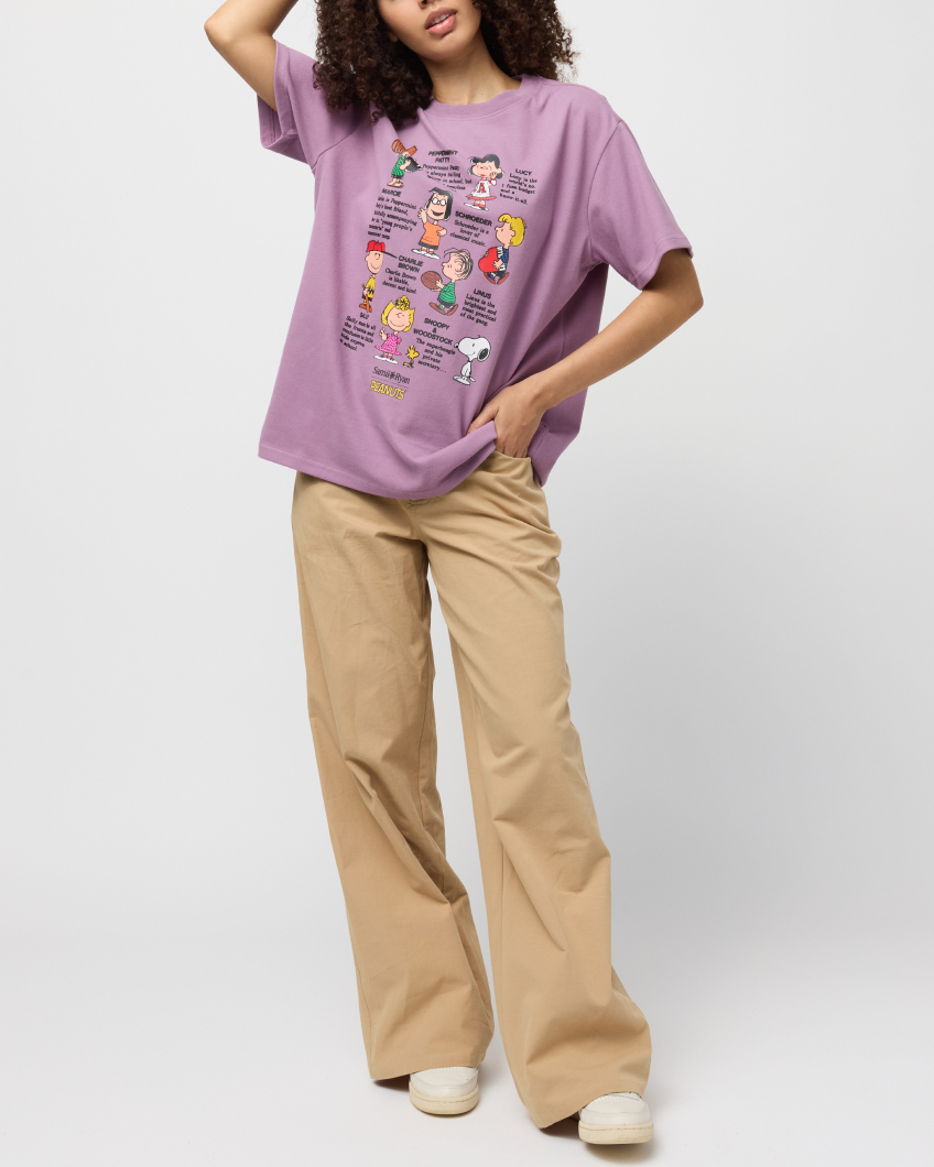 Peanuts The Whole Crew Oversized Tee