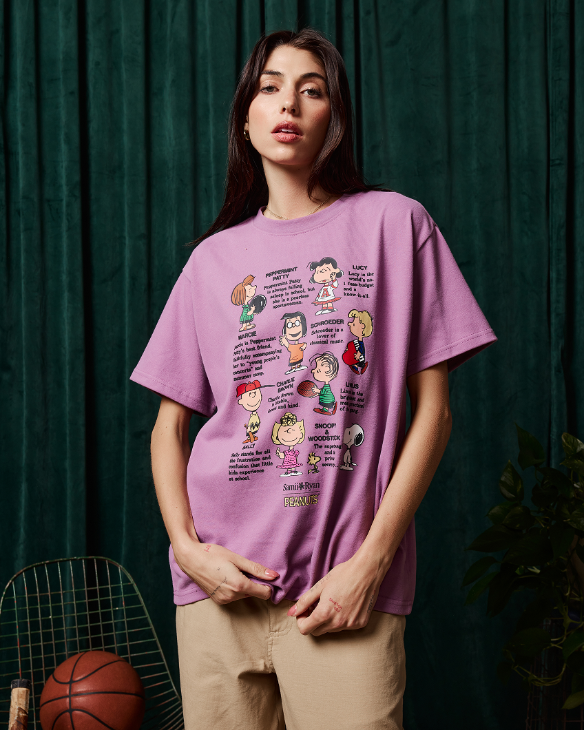 Peanuts The Whole Crew Oversized Tee – Samii Ryan Peanuts The Whole Crew Oversized Tee – Samii Ryan