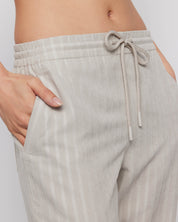 Lay Back Pants