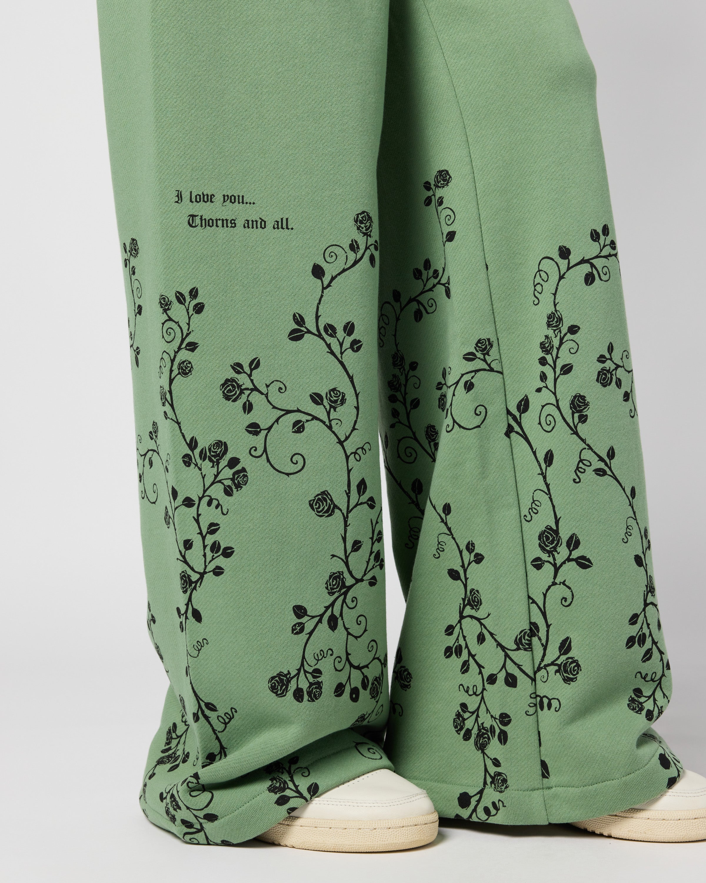 ACOTAR Thorns and Roses Open Leg Sweatpants, Green