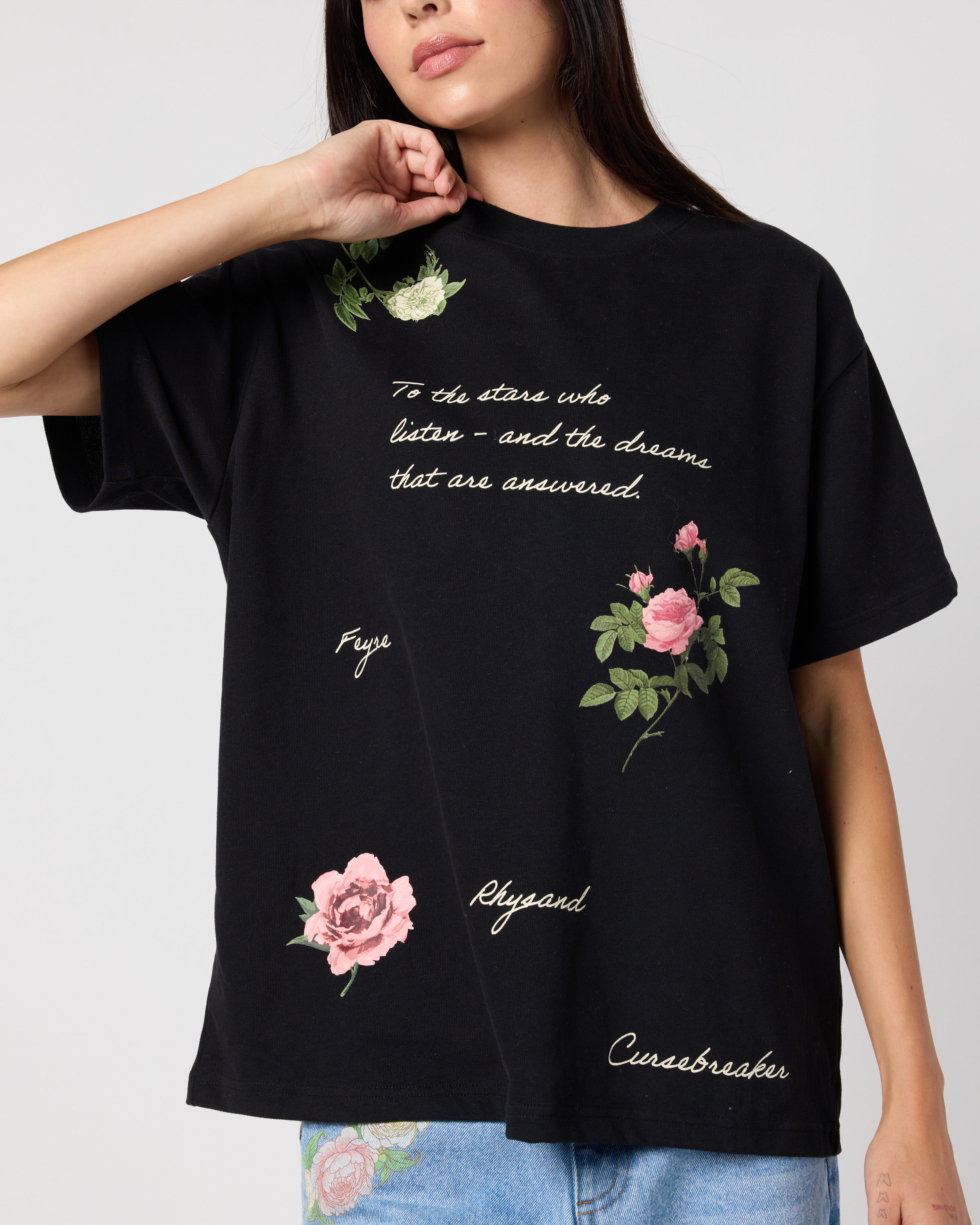 ACOTAR Flowers T-Shirt