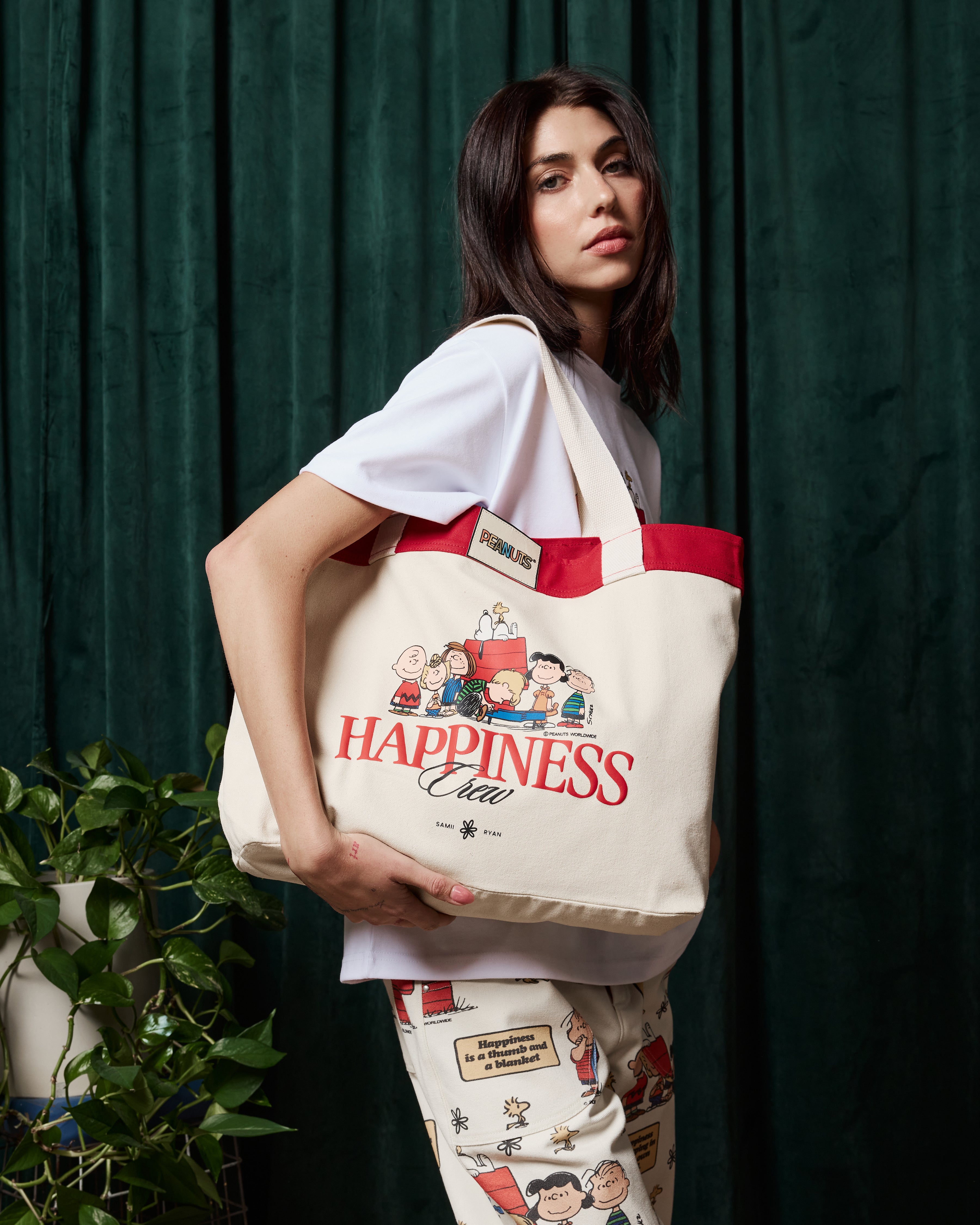 Peanuts The Happiness Crew Tote Bag