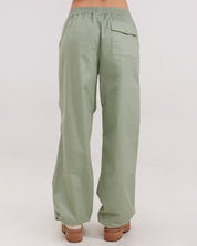 green utility pant with darts