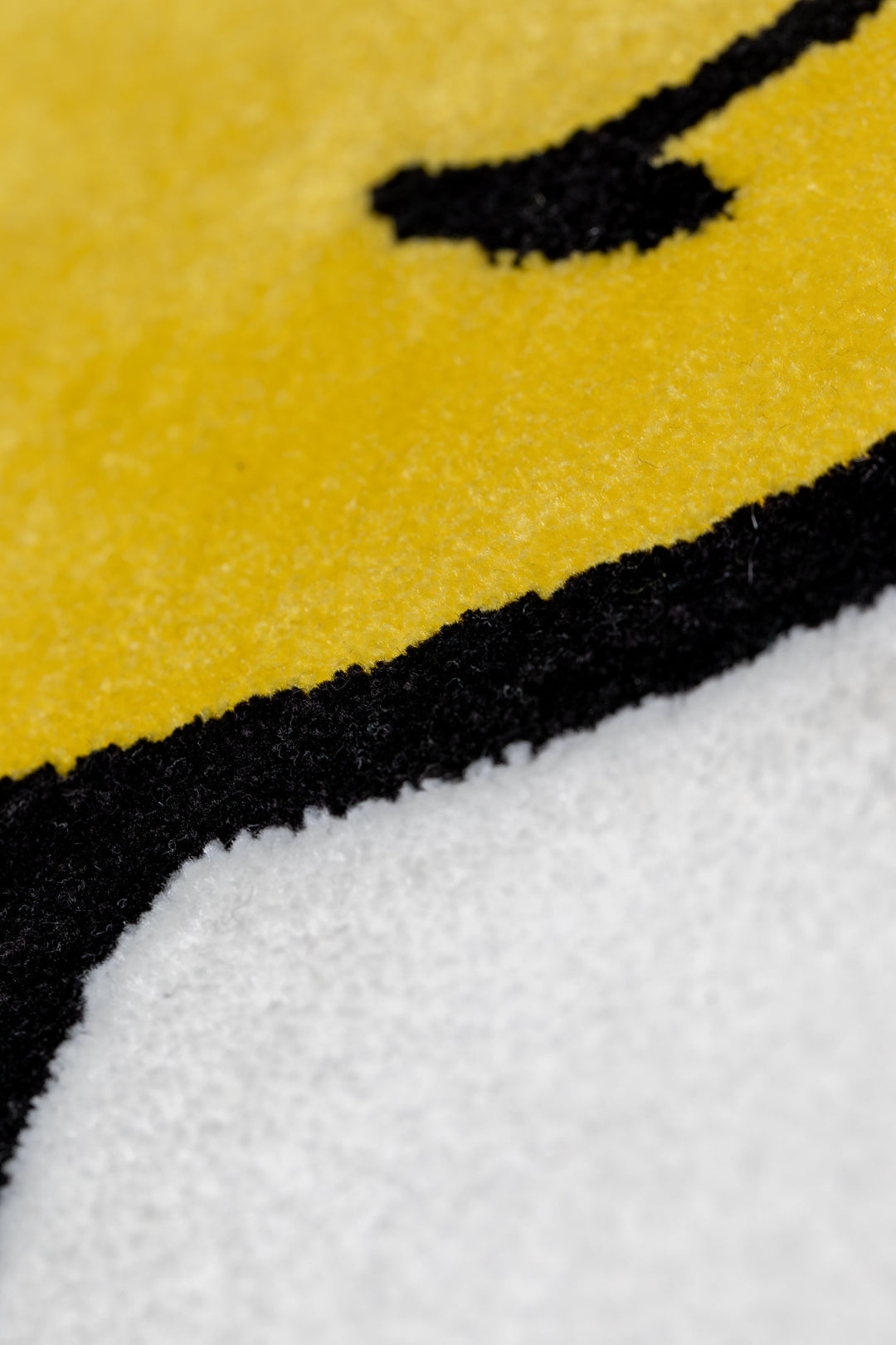 Smiley® Daisy Rug – Samii Ryan